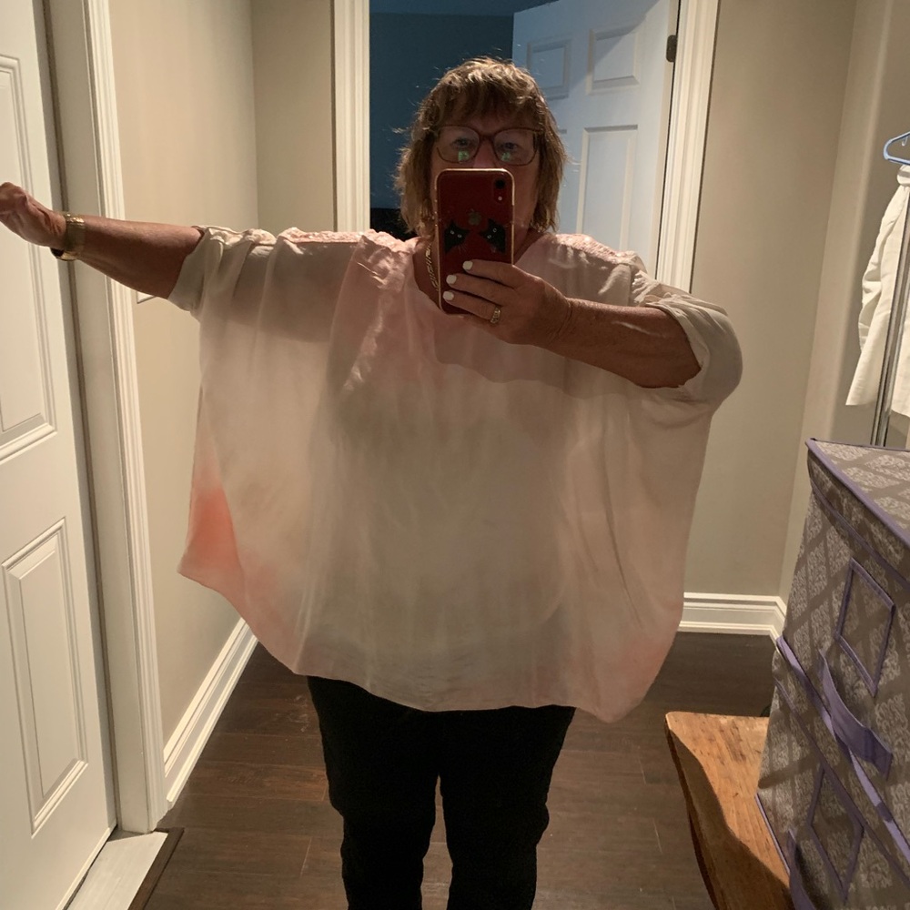 Women's Ombre Pink and White Top